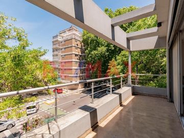 VENTA CASA 5 AMB.- BALCON TERRAZA - CHACARITA