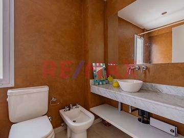 VENTA CASA 5 AMB.- BALCON TERRAZA - CHACARITA