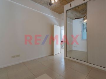 VENTA CASA 5 AMB.- BALCON TERRAZA - CHACARITA