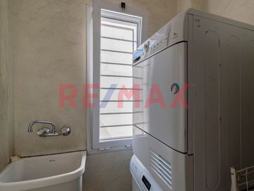 VENTA CASA 5 AMB.- BALCON TERRAZA - CHACARITA