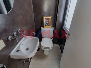 VENTA CASA 5 AMB.- BALCON TERRAZA - CHACARITA