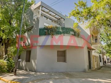 VENTA CASA 5 AMB.- BALCON TERRAZA - CHACARITA