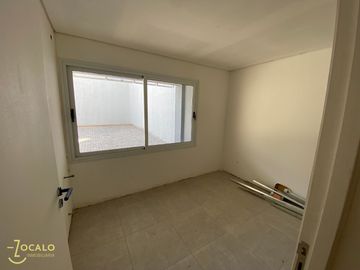 Departamento en venta de 2 dormitorios c/ cochera en Quinta sección