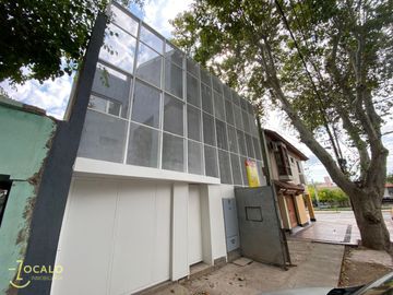 Departamento tipo duplex en venta de 2 dormitorios en quinta sección