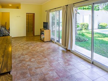 VENTA CASA CHALET 3 DORMITORIOS PILETA QUINCHO