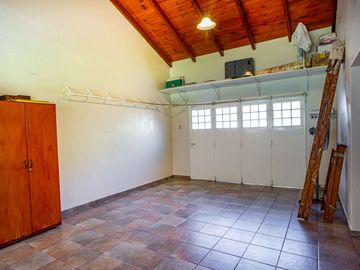 VENTA CASA CHALET 3 DORMITORIOS PILETA QUINCHO