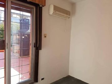 Casa 4 ambientes con cochera Barrio de las Mil Casitas