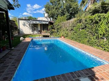Casa en venta de 3 dormitorios c/ cochera en San Miguel