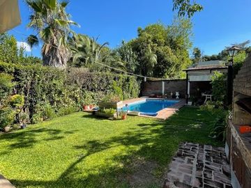 Casa en venta de 3 dormitorios c/ cochera en San Miguel