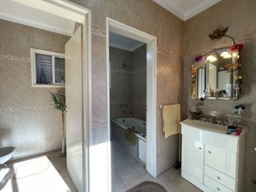 Casa quinta en venta de 10040m2 ubicado en 9 de Julio