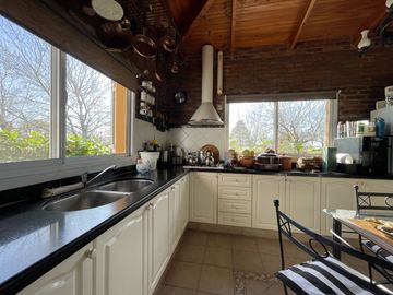 Casa quinta en venta de 10040m2 ubicado en 9 de Julio