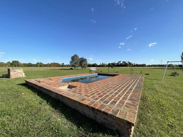 Casa quinta en venta de 10040m2 ubicado en 9 de Julio