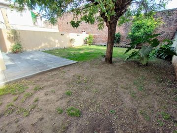 CASA 6 AMBIENTES VILLA LUZURIAGA VENTA LOTE 441M2