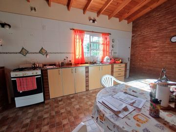 CASA 6 AMBIENTES VILLA LUZURIAGA VENTA LOTE 441M2