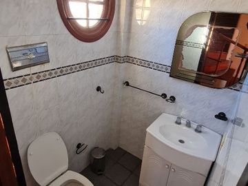 Dúplex en venta de 3 dormitorios c/ cochera en Costa Azul