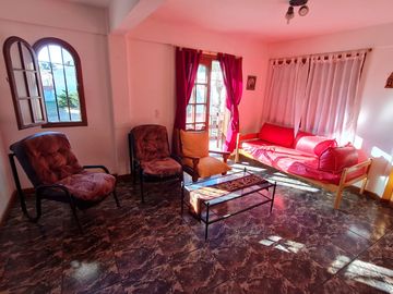 Dúplex en venta de 3 dormitorios c/ cochera en Costa Azul