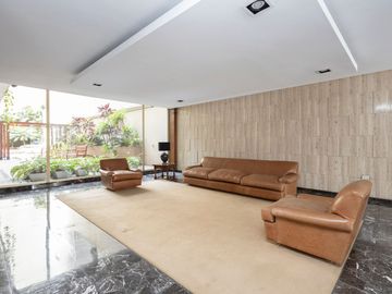 ÚNICO PISO 8 CATEGORIA  EN VENTA COCHERA PALERMO