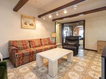 ÚNICO PISO 8 CATEGORIA  EN VENTA COCHERA PALERMO