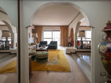 ÚNICO PISO 8 CATEGORIA  EN VENTA COCHERA PALERMO