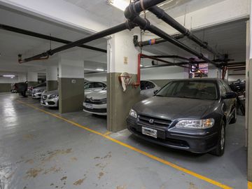 ÚNICO PISO 8 CATEGORIA  EN VENTA COCHERA PALERMO