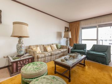 ÚNICO PISO 8 CATEGORIA  EN VENTA COCHERA PALERMO