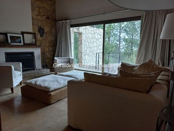 Casa en venta de 6 dormitorios c/ cochera en Chapelco Golf & Resort