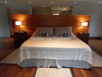 Casa en venta de 6 dormitorios c/ cochera en Chapelco Golf & Resort