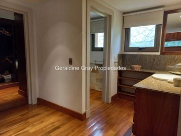Casa en venta de 6 dormitorios c/ cochera en Chapelco Golf & Resort