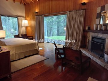 Casa en venta de 6 dormitorios c/ cochera en Chapelco Golf & Resort