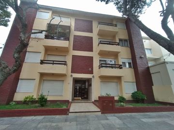 Departamento en venta de 2 dormitorios en San Bernardo