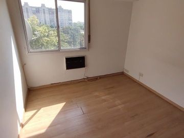 Venta. Departamento 3 Ambientes. Edificio 50. Villa Celina.
