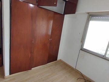 Venta. Departamento 3 Ambientes. Edificio 50. Villa Celina.