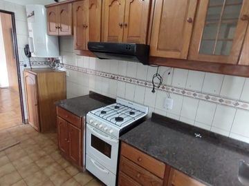 Venta. Departamento 3 Ambientes. Edificio 50. Villa Celina.