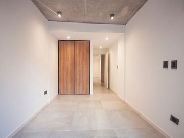 DUPLEX TIPO CASA, CON JARDIN Y PATIO VILLA URQUIZA