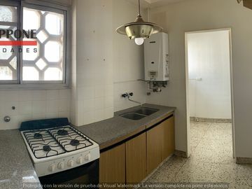 Amplio Departamento En Venta