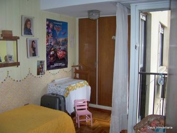 Saavedra Al 100 3 D 3 B  2 Cocheras Excelente Estado U$s 200.000