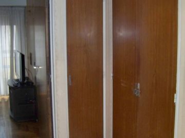 Saavedra Al 100 3 D 3 B  2 Cocheras Excelente Estado U$s 200.000