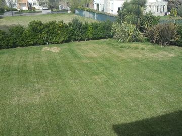Chalet Bosque Alto 3 Dorm. Suite Pileta Jardin Impecable Lote 760 M2 U$s 420.000