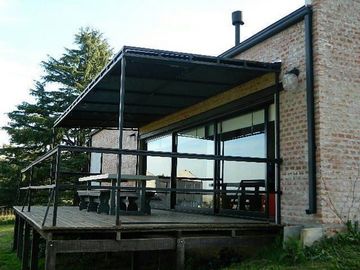 Vendo Excepcional Casa Quinta. Zona La Elena.