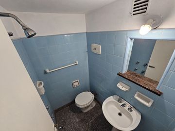 VENTA MONOAMBIENTE Y MEDIO GRAN TERRAZA CABALLITO