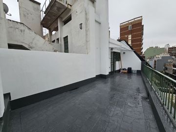 VENTA MONOAMBIENTE Y MEDIO GRAN TERRAZA CABALLITO