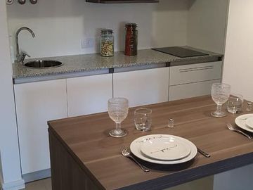 Monoambiente a ESTRENAR c/balcón  en VENTA CENTRO de Rosario, Corrientes al 1300