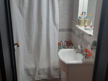 Casa en venta de 2 dormitorios c/ cochera en Ramos Mejía
