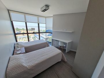 EN VENTA Depto 3 dormitorios c/ balcón y vista al río - barrio Arroyito, Rosario