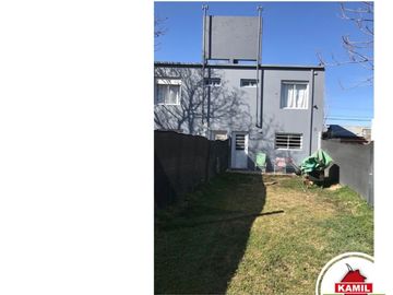 PH en venta de 3 dormitorios c/ cochera en El Nacional