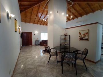 Codigo 637 - Pinamar - Casa En Alquiler