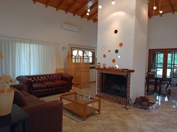 Codigo 637 - Pinamar - Casa En Alquiler
