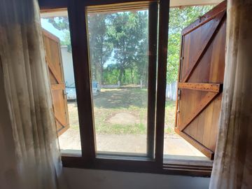 Casa en venta de 3 dormitorios c/ cochera en Costa Azul
