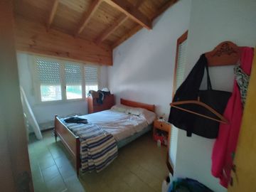 Casa en venta de 3 dormitorios c/ cochera en Costa Azul