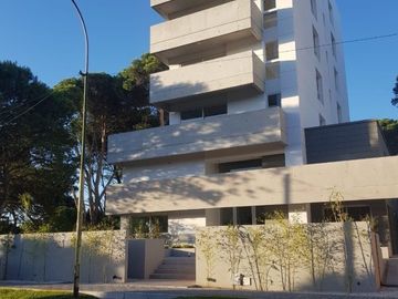 Codigo 211 - Pinamar - Depto En Venta